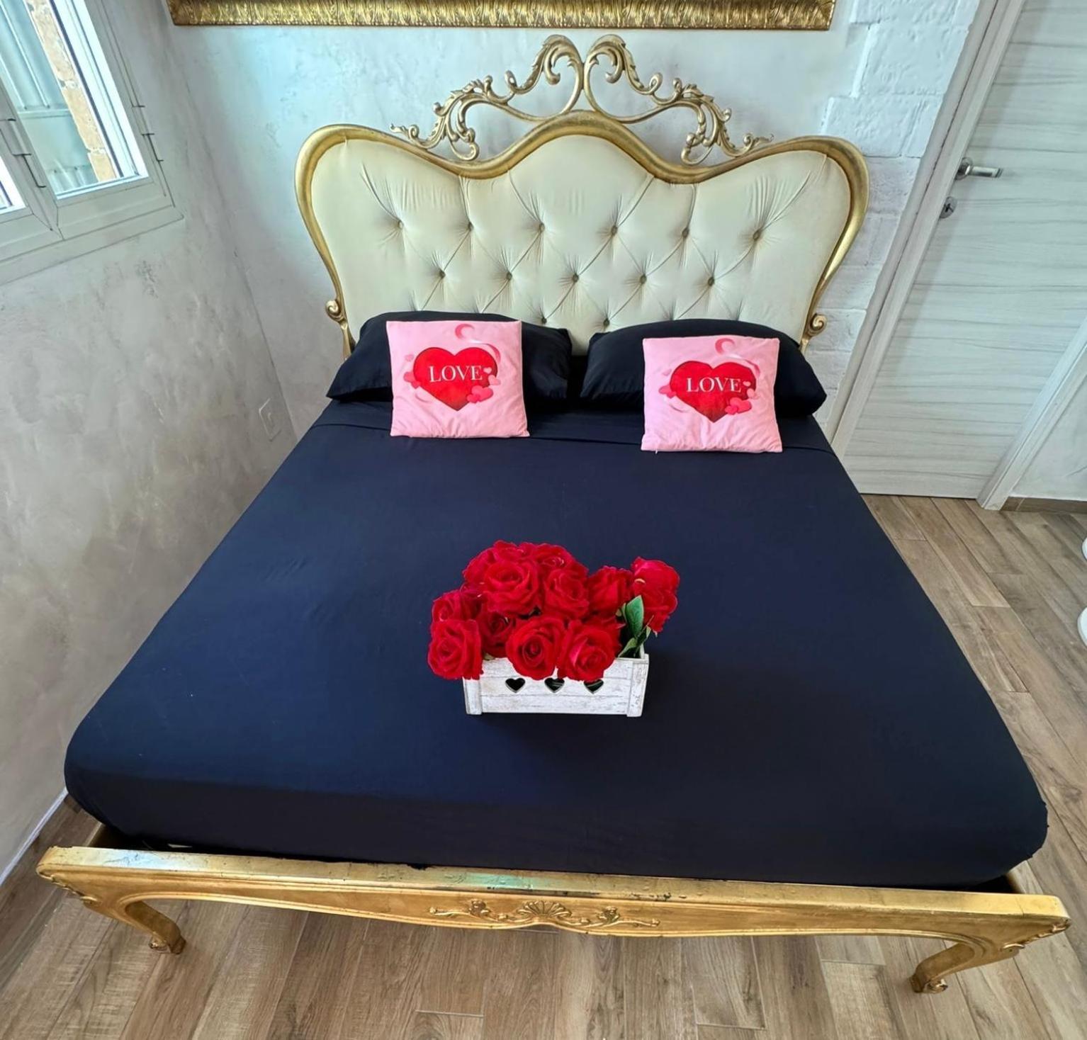 Atena B&B Apartments Platino San Silvestro  Экстерьер фото