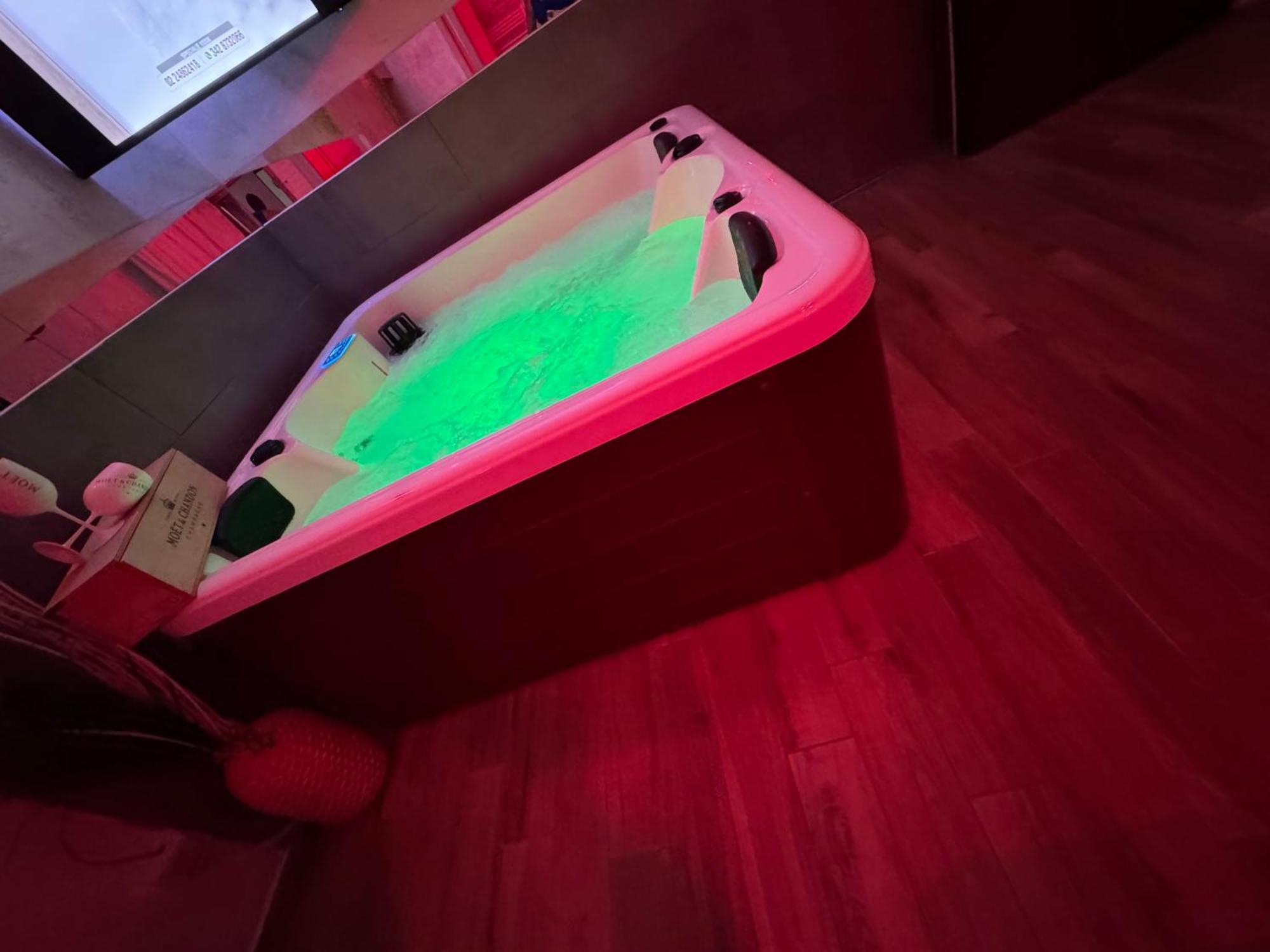 Atena B&B Apartments Platino San Silvestro  Экстерьер фото