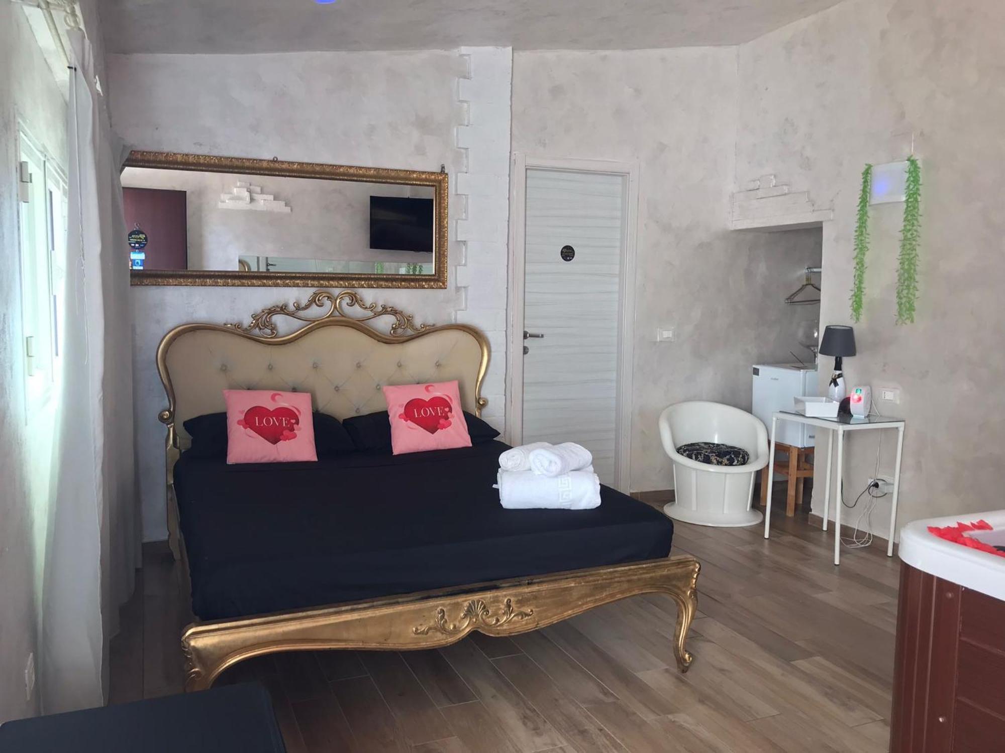 Atena B&B Apartments Platino San Silvestro  Экстерьер фото